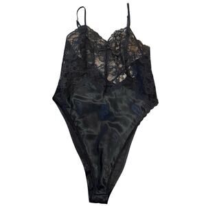 Vintage Victoria's Secret Gold Label Lace and Satin Lingerie Teddy Size P Black